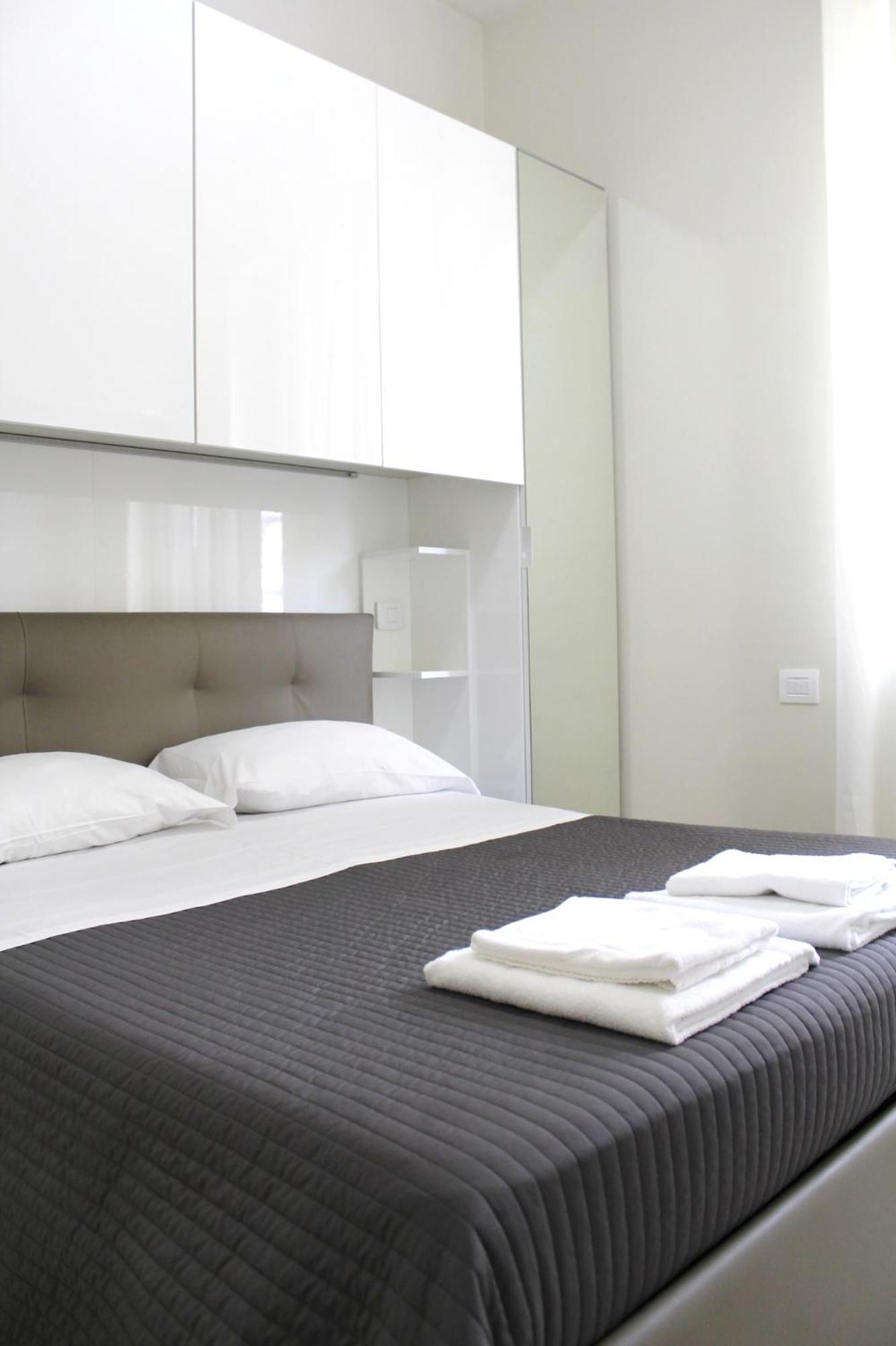 Apartments Porta Venezia - Milan Downtown Buitenkant foto