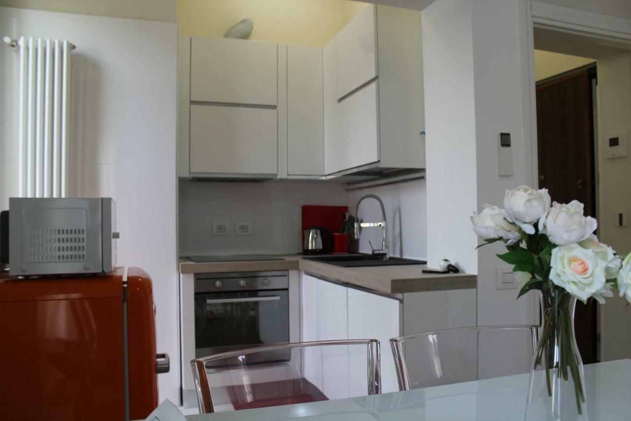 Apartments Porta Venezia - Milan Downtown Buitenkant foto